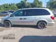 2005 Dodge Caravan SE z VIN 1D4GP24R25B422025, wystawiony jako IAAI lot #43221726 z przebiegiem 165 159 mil mil oraz . Historia ofert i sprzedaży dostępna na DreamBid. Obrazek 15.