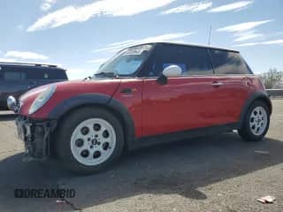 2005 MINI Hardtop with VIN WMWRC33495TJ67345, listed as a Copart auction lot 63693645 with 155,678 mi miles and Salvage title. Bid and sale history available at DreamBid. Image 1.