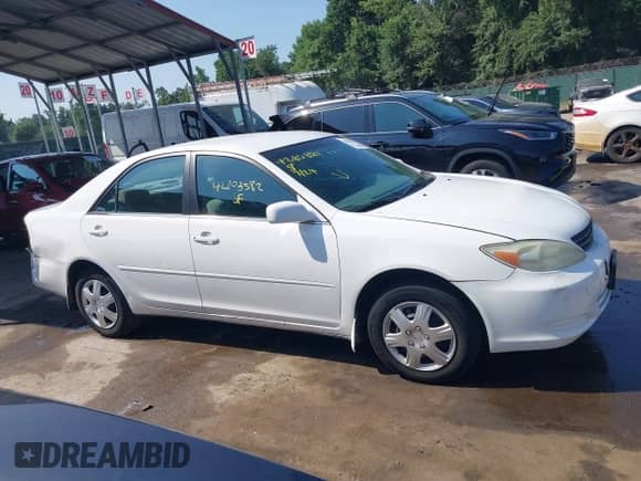 2003 Toyota Camry LE с VIN 4T1BE32K63U211710, выставлен на аукционе IAAI как лот 42803582 с пробегом 171 990 миль миль и . История ставок и продаж доступна на DreamBid. Изображение 13.