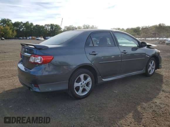 2011 Toyota Corolla S с VIN 2T1BU4EE8BC610777, выставлен на аукционе Copart как лот 81722065 с пробегом 194 890 миль миль и Списание • Salvage title. История ставок и продаж доступна на DreamBid. Изображение 3.