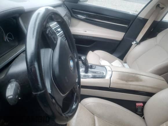 2012 BMW 7 Series 750Li xDrive with VIN WBAKC8C53CC435536, listed as a Copart auction lot 86689205 with Not provided miles and Clean title. Bid and sale history available at DreamBid. Image 8.