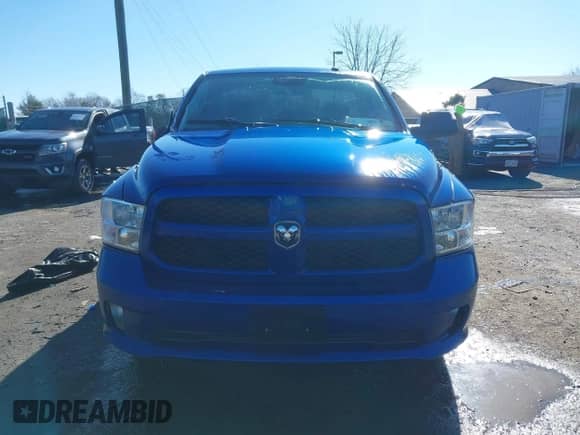 2014 Ram 1500 Express z VIN 3C6JR7AT8EG221836, wystawiony jako IAAI lot #41514614 z przebiegiem 100 214 mil mil oraz . Historia ofert i sprzedaży dostępna na DreamBid. Obrazek 12.