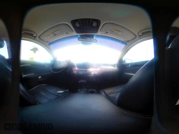 2019 Kia Sorento EX with VIN 5XYPH4A52KG472996, listed as a IAAI auction lot 42292670 with 120,767 mi miles and . Bid and sale history available at DreamBid. Image 18.