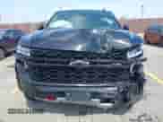 2024 Chevrolet Tahoe Z71 с VIN 1GNSKPKD8RR291987, выставлен на аукционе IAAI как лот 42036675 с пробегом 11 720 миль миль и . История ставок и продаж доступна на DreamBid. Изображение 12.