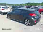 2013 Hyundai Veloster Turbo с VIN KMHTC6AE5DU174142, выставлен на аукционе IAAI как лот 42424749 с пробегом 69 744 миль миль и . История ставок и продаж доступна на DreamBid. Изображение 3.