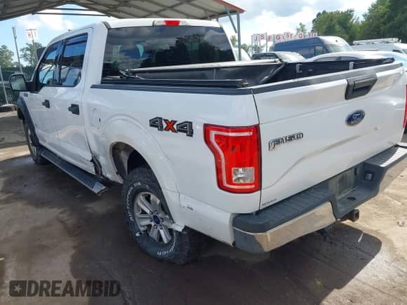 2016 Ford F-150 XLT z VIN 1FTEW1EGXGFC30765, wystawiony jako IAAI lot #43377680 z przebiegiem 141 180 mil mil oraz . Historia ofert i sprzedaży dostępna na DreamBid. Obrazek 17.