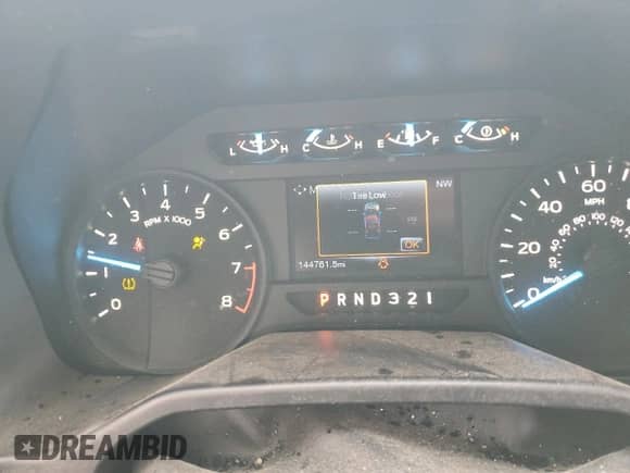 2015 Ford F-150 XL z VIN 1FTEX1C86FKE96783, wystawiony jako Copart lot #84354545 z przebiegiem 144 761 mil mil oraz Szkoda całkowita • Salvage title. Historia ofert i sprzedaży dostępna na DreamBid. Obrazek 9.