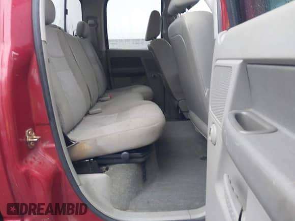 2006 Dodge 1500 SLT with VIN 1D7HU18246S607928, listed as a IAAI auction lot 41567577 with 267,386 mi miles and . Bid and sale history available at DreamBid. Image 8.
