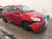 2009 Chevrolet Aveo 1LT z VIN KL1TD66E89B615900, wystawiony jako IAAI lot #42061164 z przebiegiem 117 724 mil mil oraz . Historia ofert i sprzedaży dostępna na DreamBid. Obrazek 1.