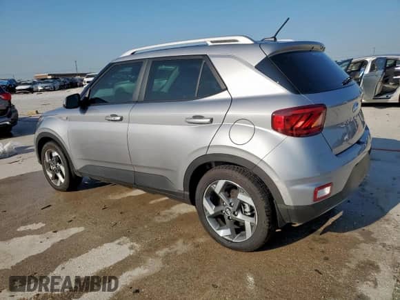 2024 Hyundai Venue Limited with VIN KMHRC8A38RU332288, listed as a Copart auction lot 80128645 with 3,698 mi miles and Clean title. Bid and sale history available at DreamBid. Image 2.