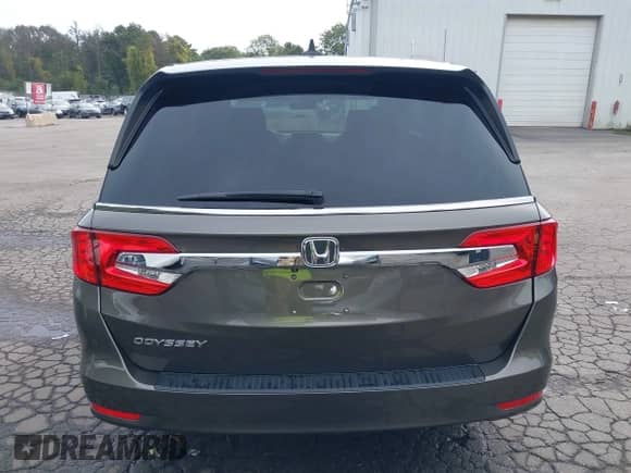 2020 Honda Odyssey EX-L with VIN 5FNRL6H77LB026765, listed as a IAAI auction lot 43328922 with 39,757 mi miles and . Bid and sale history available at DreamBid. Image 16.