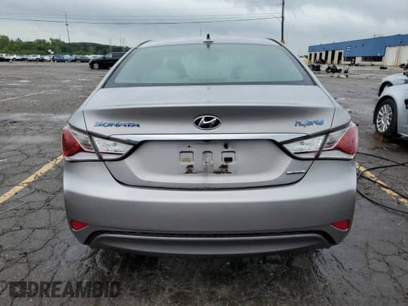 2013 Hyundai Sonata Limited z VIN KMHEC4A44DA093686, wystawiony jako Copart lot #69499505 z przebiegiem 185 220 mil mil oraz Czysty tytuł • Clean title. Historia ofert i sprzedaży dostępna na DreamBid. Obrazek 6.