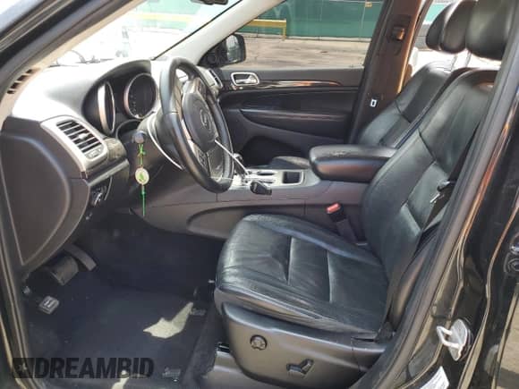 2012 Jeep Grand Cherokee Laredo с VIN 1C4RJEAT6CC301188, выставлен на аукционе Copart как лот 59602325 с пробегом 163 126 миль миль и Списание • Salvage title. История ставок и продаж доступна на DreamBid. Изображение 7.