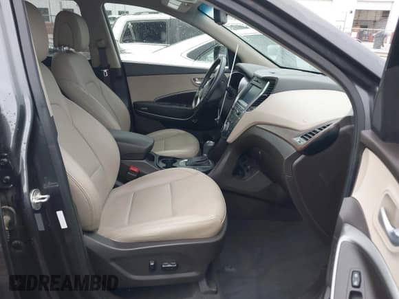 2018 Hyundai Santa Fe 2.0T with VIN 5XYZU4LA1JG529573, listed as a IAAI auction lot 43307903 with 83,585 mi miles and . Bid and sale history available at DreamBid. Image 5.