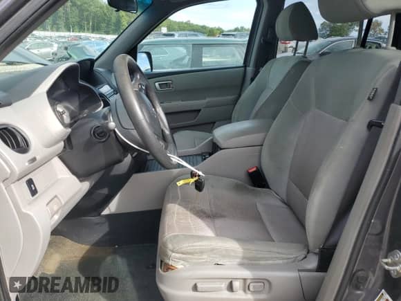 2014 Honda Pilot EX с VIN 5FNYF4H45EB050580, выставлен на аукционе Copart как лот 71169535 с пробегом 211 499 миль миль и Чистый • Clean title. История ставок и продаж доступна на DreamBid. Изображение 7.