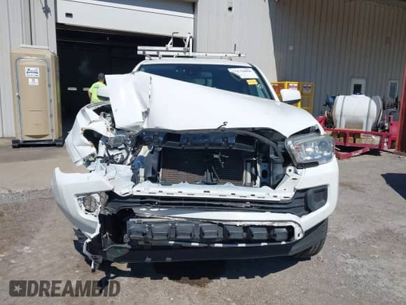 2018 Toyota Tacoma SR с VIN 5TFSX5EN3JX062622, выставлен на аукционе IAAI как лот 43175856 с пробегом 158 687 миль миль и . История ставок и продаж доступна на DreamBid. Изображение 13.