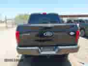 2015 Ford F-150 XLT z VIN 1FTEW1EG1FFD09157, wystawiony jako IAAI lot #42521350 z przebiegiem Nie podano mil oraz . Historia ofert i sprzedaży dostępna na DreamBid. Obrazek 17.