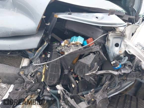 2008 Toyota Sienna LE with VIN 5TDBK23C18S014969, listed as a IAAI auction lot 41901943 with Not provided miles and . Bid and sale history available at DreamBid. Image 20.