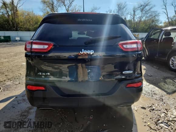2016 Jeep Cherokee Latitude с VIN 1C4PJMCS4GW122464, выставлен на аукционе Copart как лот 89687455 с пробегом 121 404 миль миль и Чистый • Clean title. История ставок и продаж доступна на DreamBid. Изображение 6.