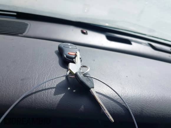 1996 Jeep Grand Cherokee Limited с VIN 1J4GZ78Y1TC299485, выставлен на аукционе IAAI как лот 42933493 с пробегом 209 166 миль миль и . История ставок и продаж доступна на DreamBid. Изображение 11.