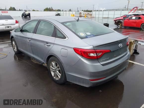 2017 Hyundai Sonata 2.4L with VIN 5NPE24AF5HH533583, listed as a IAAI auction lot 43295526 with 84,848 mi miles and . Bid and sale history available at DreamBid. Image 3.