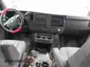2014 Chevrolet Express Passenger LT с VIN 1GAZG1FA7E1105377, выставлен на аукционе IAAI как лот 42469676 с пробегом 222 025 миль миль и . История ставок и продаж доступна на DreamBid. Изображение 5.