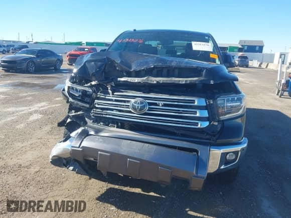 2019 Toyota Tundra SR5 с VIN 5TFAY5F1XKX788189, выставлен на аукционе IAAI как лот 41313276 с пробегом 109 288 миль миль и . История ставок и продаж доступна на DreamBid. Изображение 6.