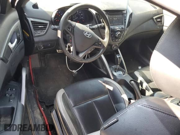 2013 Hyundai Veloster Turbo с VIN KMHTC6AE0DU148225, выставлен на аукционе Copart как лот 80101495 с пробегом 140 047 миль миль и Чистый • Clean title. История ставок и продаж доступна на DreamBid. Изображение 8.