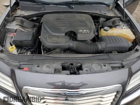 2014 Chrysler 300 C с VIN 2C3CCAKGXEH265083, выставлен на аукционе Copart как лот 86836175 с пробегом Не указан миль и Списание • Salvage title. История ставок и продаж доступна на DreamBid. Изображение 11.