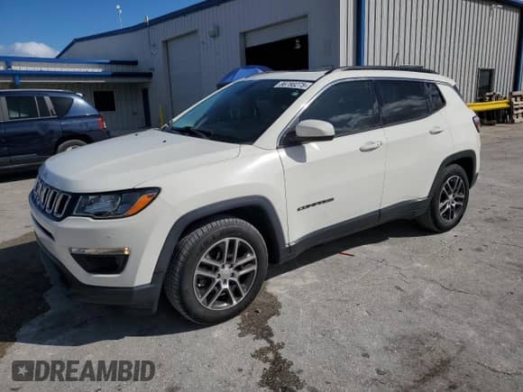 2019 Jeep Compass Altitude with VIN 3C4NJCBB6KT679538, listed as a Copart auction lot 86780275 with 51,477 mi miles and Non repairable. Bid and sale history available at DreamBid. Image 1.
