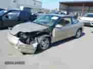 1996 Saturn 2dr Coupe with VIN 1G8ZH1271TZ371582, listed as a IAAI auction lot 42385058 with 152,207 mi miles and . Bid and sale history available at DreamBid. Image 17.