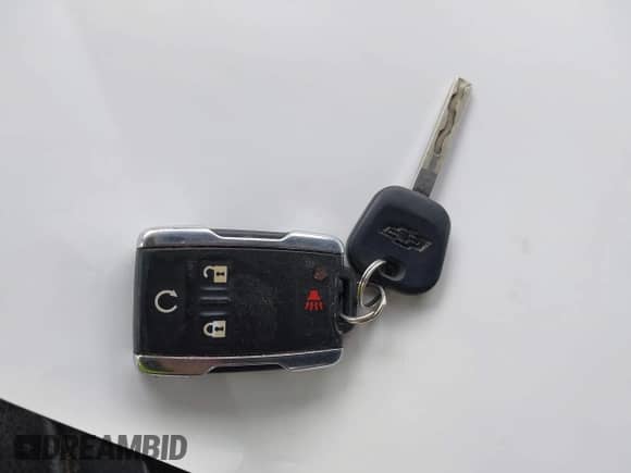 2018 Chevrolet Silverado 2500HD High Country с VIN 1GC1KXEY0JF116819, выставлен на аукционе IAAI как лот 42502418 с пробегом 113 411 миль миль и . История ставок и продаж доступна на DreamBid. Изображение 11.