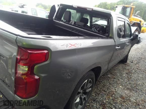 2023 Chevrolet Silverado 1500 RST with VIN 2GCUDEED1P1112285, listed as a IAAI auction lot 41731538 with Not provided miles and . Bid and sale history available at DreamBid. Image 4.