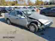 2000 Saturn LS z VIN 1G8JS52F0YY687243, wystawiony jako Copart lot #77773504 z przebiegiem 139 323 mil mil oraz Szkoda całkowita • Salvage title. Historia ofert i sprzedaży dostępna na DreamBid. Obrazek 4.
