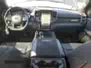 2021 Ram 1500 z VIN NCS107300, wystawiony jako Copart lot #66329055 z przebiegiem 25 123 mil mil oraz Szkoda całkowita • Salvage title. Historia ofert i sprzedaży dostępna na DreamBid. Obrazek 8.
