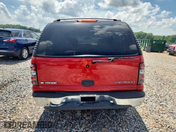 2000 Chevrolet Tahoe LS с VIN 1GNEC13T6YJ161264, выставлен на аукционе Copart как лот 64282905 с пробегом 243 853 миль миль и Списание • Salvage title. История ставок и продаж доступна на DreamBid. Изображение 6.