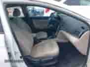2017 Hyundai Elantra SE with VIN 5NPD74LF0HH205448, listed as a IAAI auction lot 42819186 with 41,923 mi miles and . Bid and sale history available at DreamBid. Image 5.