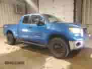 2008 Toyota Tundra z VIN 5TBBV54128S498519, wystawiony jako Copart lot #85310795 z przebiegiem 185 455 mil mil oraz Szkoda całkowita • Salvage title. Historia ofert i sprzedaży dostępna na DreamBid. Obrazek 4.