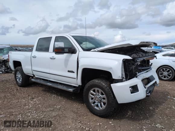 2017 Chevrolet Silverado 3500HD High Country с VIN 1GC4K1EY1HF234401, выставлен на аукционе Copart как лот 51244755 с пробегом 134 691 миль миль и Списание • Salvage title. История ставок и продаж доступна на DreamBid. Изображение 4.