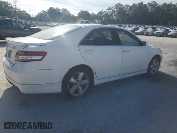 2010 Toyota Camry SE with VIN 4T1BK3EK4AU606891, listed as a Copart auction lot 81317095 with 281,779 mi miles and Salvage title. Bid and sale history available at DreamBid. Image 3.