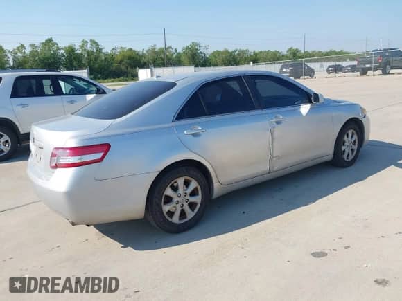 2010 Toyota Camry LE with VIN 4T1BF3EK9AU011782, listed as a IAAI auction lot 43349442 with 157,918 mi miles and . Bid and sale history available at DreamBid. Image 4.