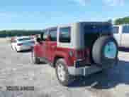 2007 Jeep Wrangler Unlimited Sahara z VIN 1J8GA59187L211825, wystawiony jako IAAI lot #42313099 z przebiegiem 107 554 mil mil oraz . Historia ofert i sprzedaży dostępna na DreamBid. Obrazek 3.