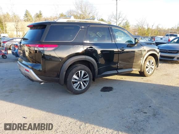 2024 Nissan Pathfinder SL with VIN 5N1DR3CC9RC219030, listed as a IAAI auction lot 40865085 with 1,173 mi miles and . Bid and sale history available at DreamBid. Image 4.