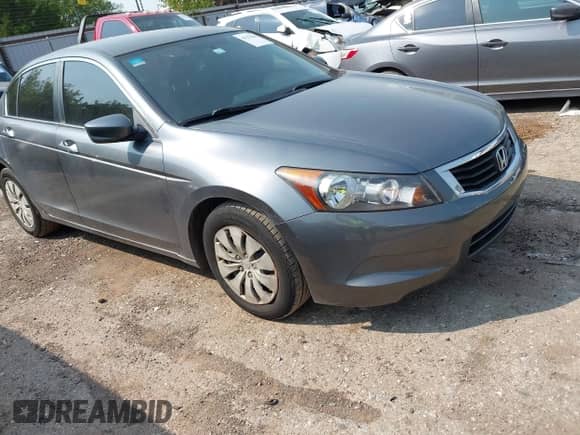 2008 Honda Accord LX с VIN JHMCP26308C048323, выставлен на аукционе IAAI как лот 43138600 с пробегом 127 667 миль миль и . История ставок и продаж доступна на DreamBid. Изображение 1.