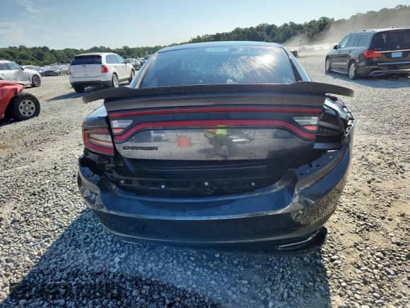 2017 Dodge Charger SE с VIN 2C3CDXBG5HH533509, выставлен на аукционе Copart как лот 71750935 с пробегом 159 571 миль миль и Списание • Salvage title. История ставок и продаж доступна на DreamBid. Изображение 6.