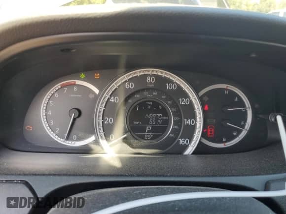 2015 Honda Accord EX-L с VIN 1HGCR2F81FA257409, выставлен на аукционе Copart как лот 70489545 с пробегом 148 970 миль миль и Списание • Salvage title. История ставок и продаж доступна на DreamBid. Изображение 9.