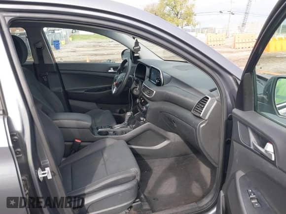 2019 Hyundai Tucson SE с VIN KM8J23A46KU841622, выставлен на аукционе IAAI как лот 43307863 с пробегом 127 400 миль миль и . История ставок и продаж доступна на DreamBid. Изображение 5.