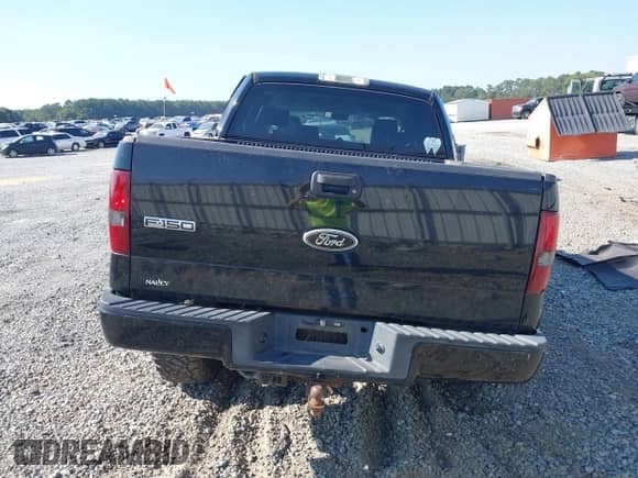 2008 Ford F-150 XLT с VIN 1FTPW14V18FB81076, выставлен на аукционе IAAI как лот 43213451 с пробегом 212 288 миль миль и . История ставок и продаж доступна на DreamBid. Изображение 17.