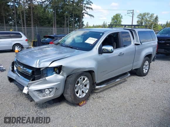 2015 Chevrolet Colorado 4WD LT z VIN 1GCHTBE38F1164026, wystawiony jako IAAI lot #42213134 z przebiegiem 99 118 mil mil oraz . Historia ofert i sprzedaży dostępna na DreamBid. Obrazek 19.
