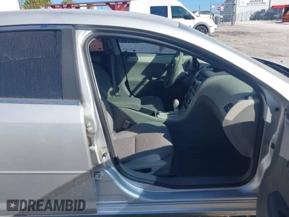 2010 Chevrolet Malibu 1FL с VIN 1G1ZA5EB6AF310902, выставлен на аукционе IAAI как лот 43377180 с пробегом 110 719 миль миль и . История ставок и продаж доступна на DreamBid. Изображение 5.